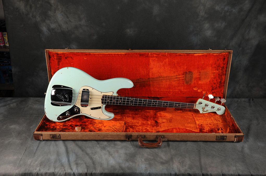 Fender 1961 Sonic Blue Stack-knob Rare Color