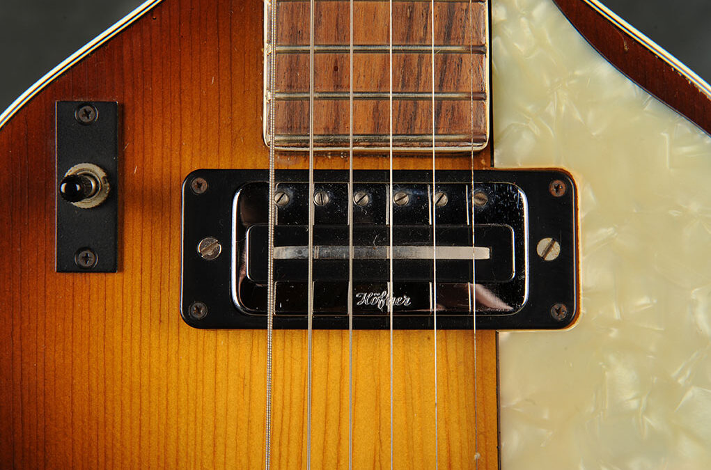 1970 hofner Violin guitar (4)