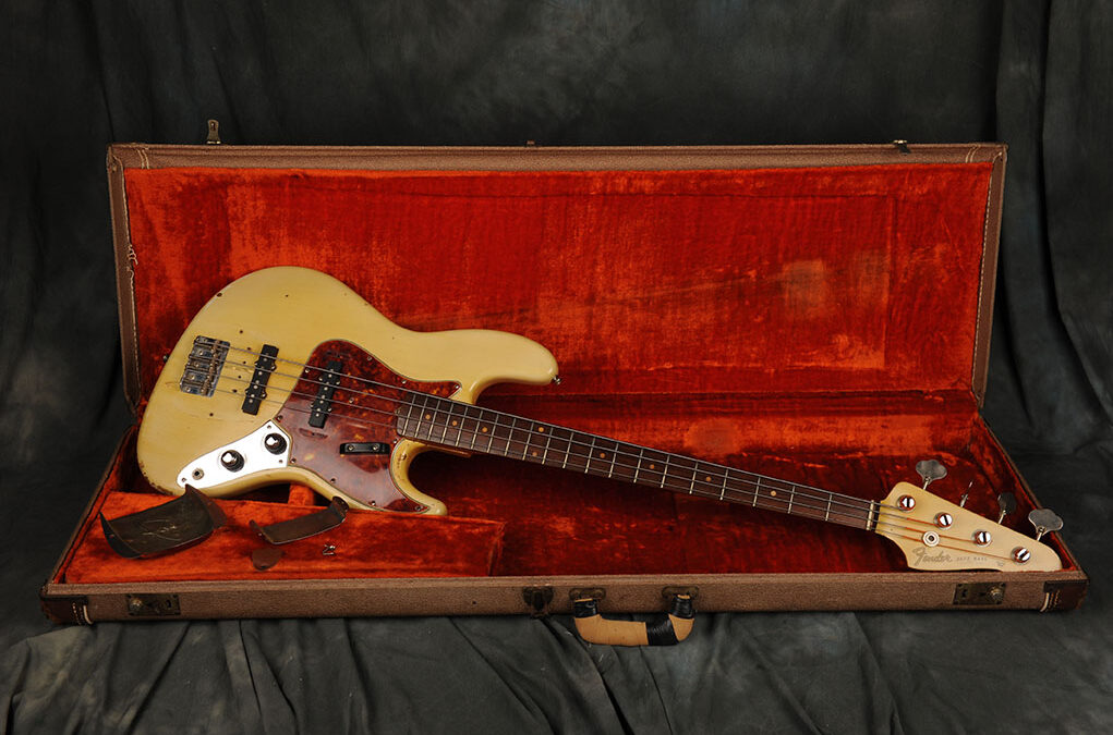 Fender Bass 1960 February