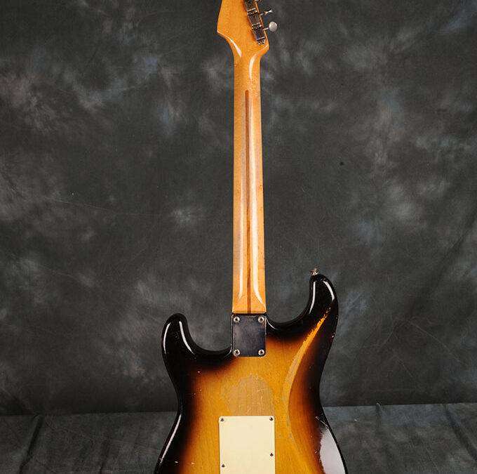 Fender-Stratocaster-1956-sun2toni (6)