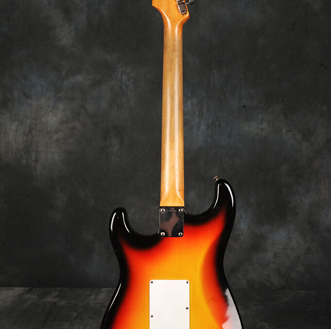 Fender Stratocaster 1964 Sunburst 3 (4)