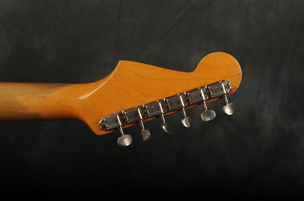 Fender Stratocaster 1965 Fiesta Red (9)
