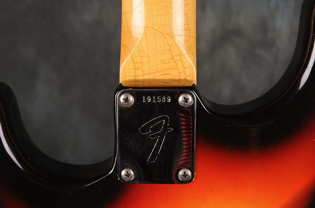 Fender Stratocaster 1966 Sunburst 3 (5)