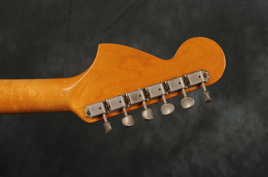 Fender Stratocaster 1966 Sunburst 5 (11)