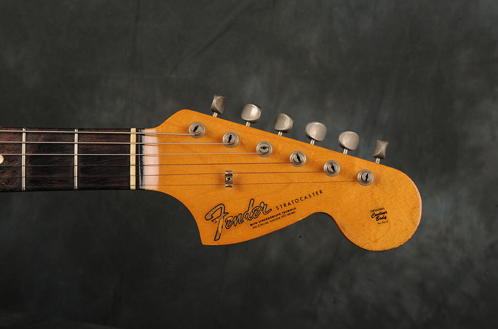 Fender Stratocaster 1966 Sunburst 5 (9)