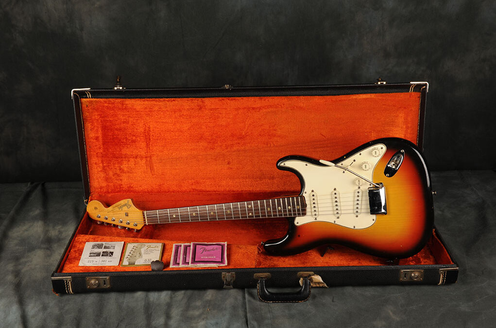Fender Stratocaster 1966 Sunburst 7