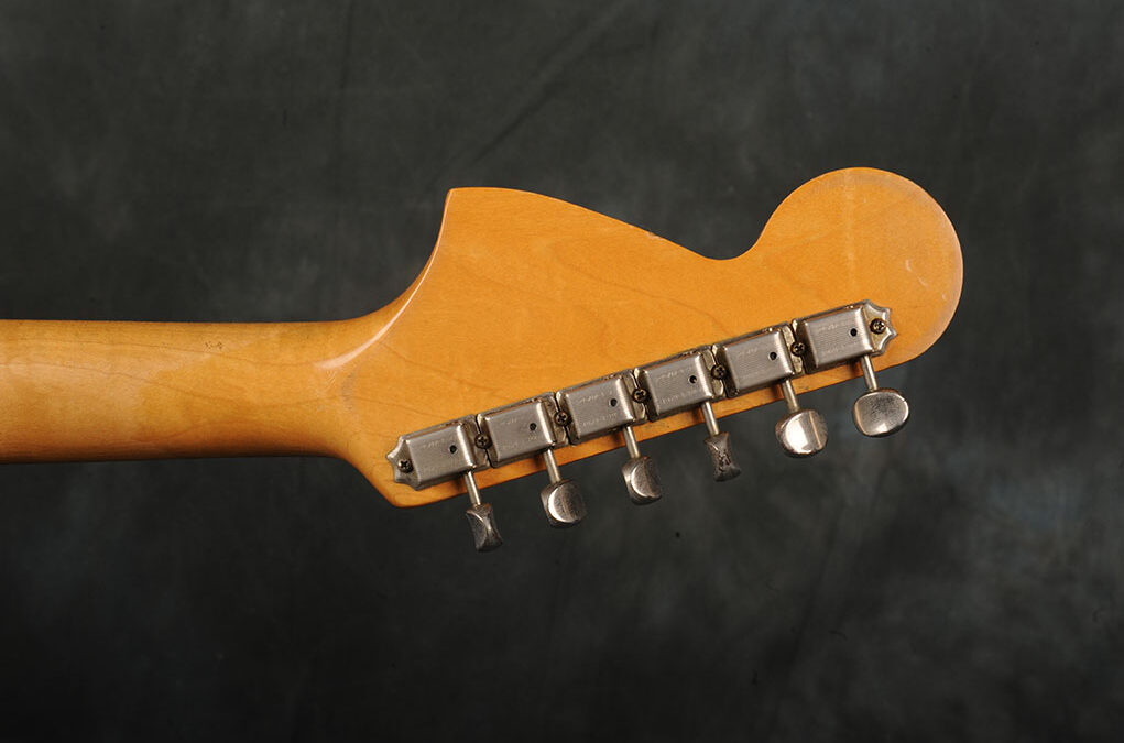Fender Stratocaster 1966 Sunburst 8 (9)