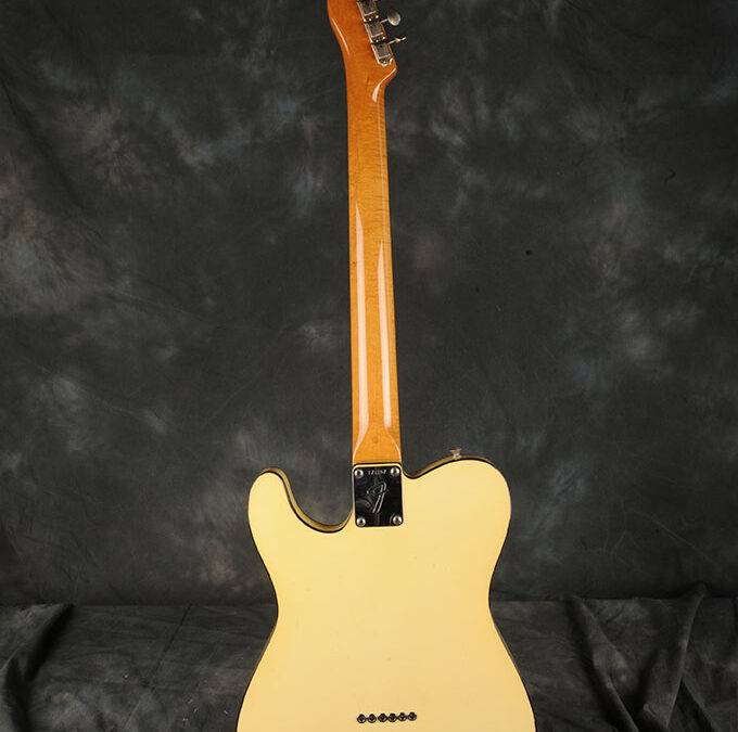 Fender Telecaster 1967 Tuxedo (4)