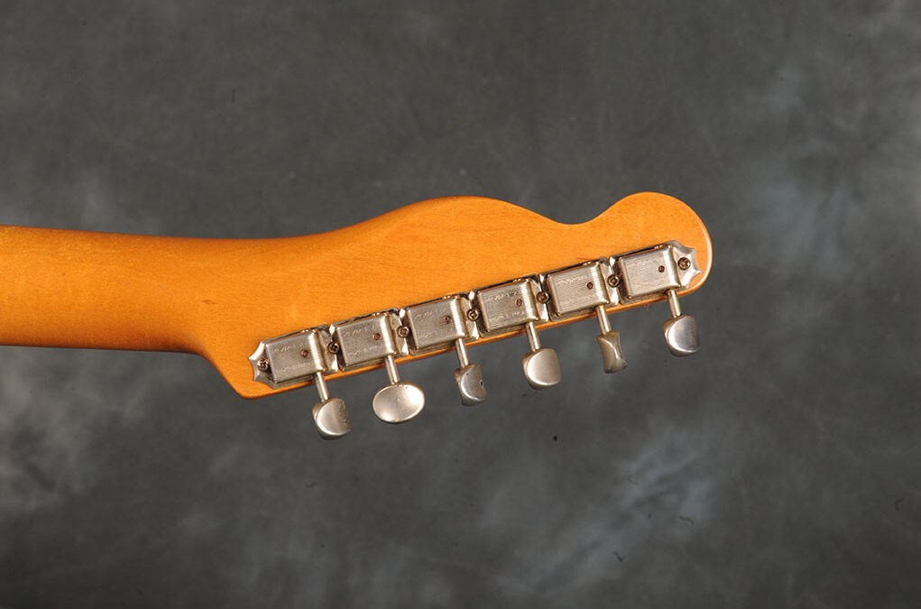 Fender Telecaster 1967 Tuxedo (8)