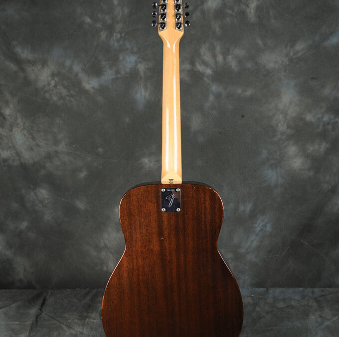Fender Villager 1969 (4)