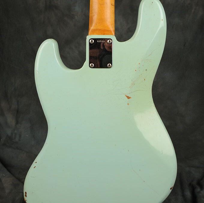 Fender bass 1961-7 (4)