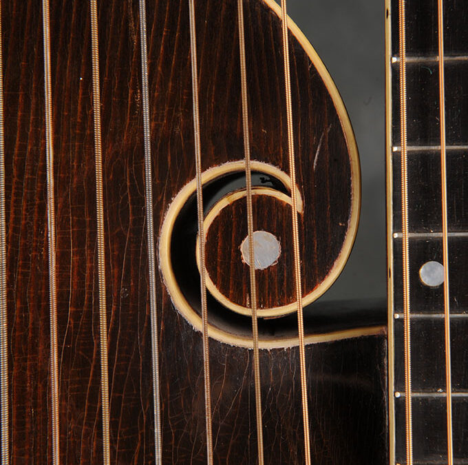 Gibson 1920 U Harp (13)