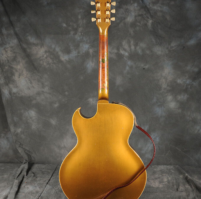 Gibson 1952 Jazz Guitar (3)