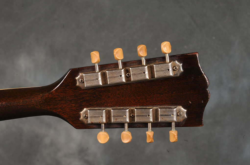Gibson 1954 Mandolin (4)