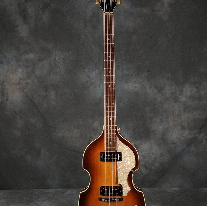 hofner 1963-64 violinbass sunburst  (1)